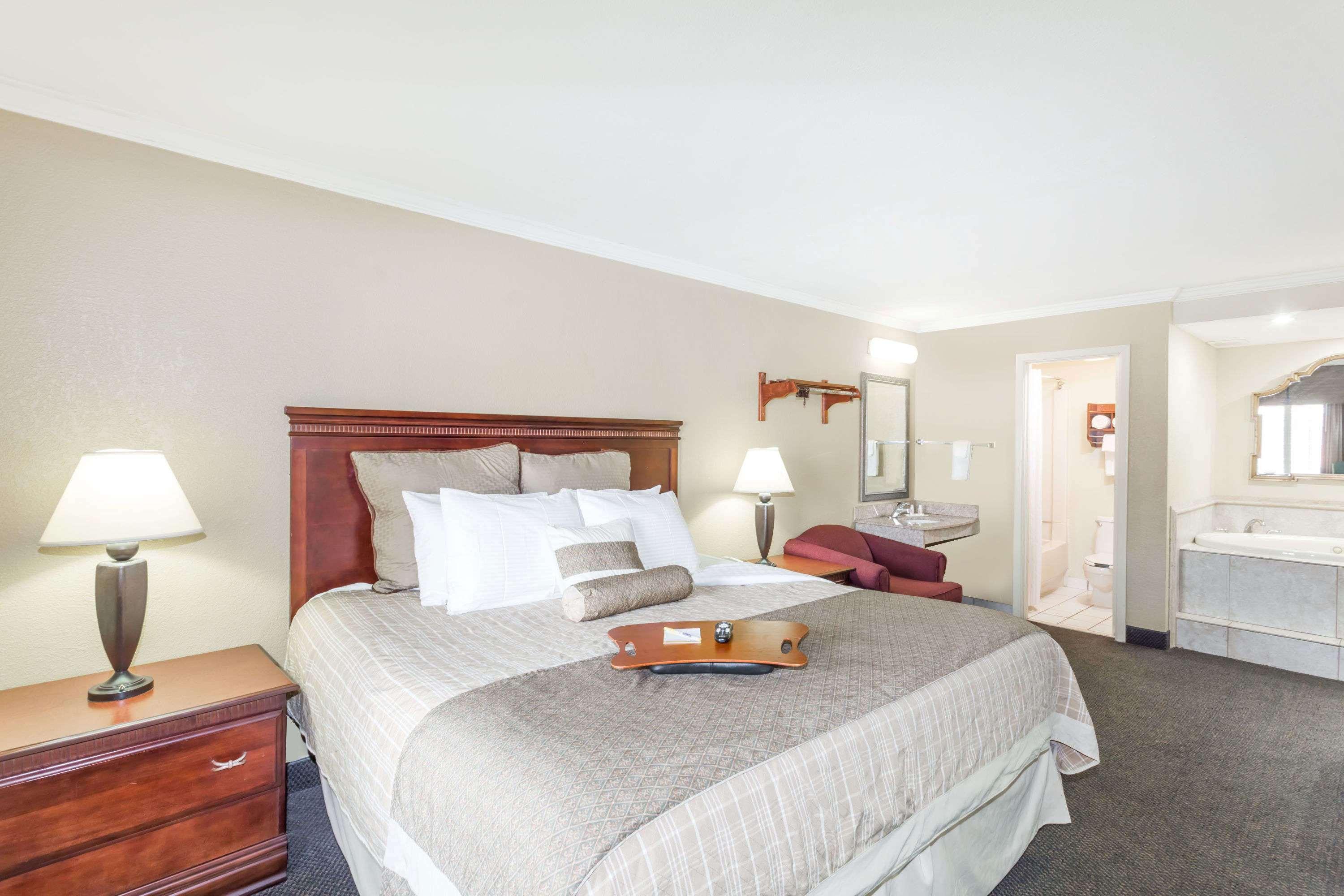 Days Inn By Wyndham Destin Luaran gambar